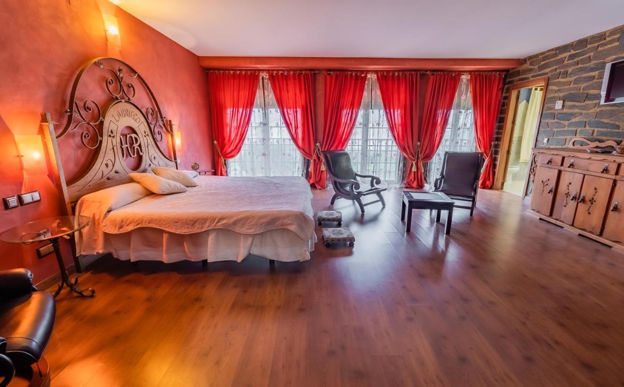Hotel Rural El Labriego By Vivere Stays Plasenzuela エクステリア 写真