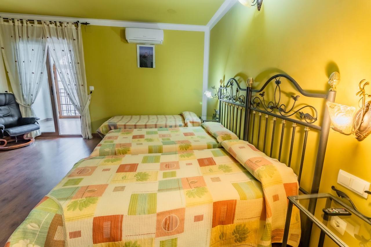 Hotel Rural El Labriego By Vivere Stays Plasenzuela エクステリア 写真