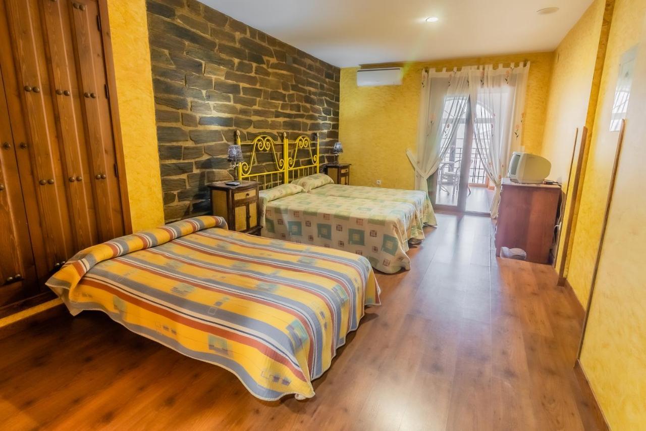 Hotel Rural El Labriego By Vivere Stays Plasenzuela エクステリア 写真