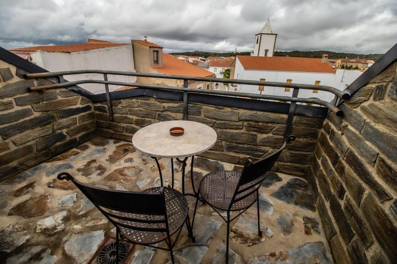Hotel Rural El Labriego By Vivere Stays Plasenzuela エクステリア 写真