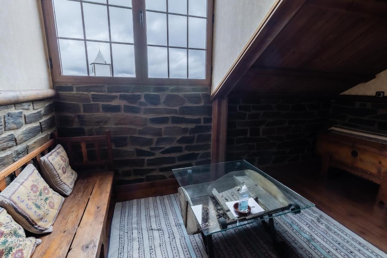 Hotel Rural El Labriego By Vivere Stays Plasenzuela エクステリア 写真